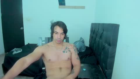 Snapshot of youonlyliveoncesc chatting on July 20, 4:05 am youonlyliveoncesc online show from July 20, 4:05 am