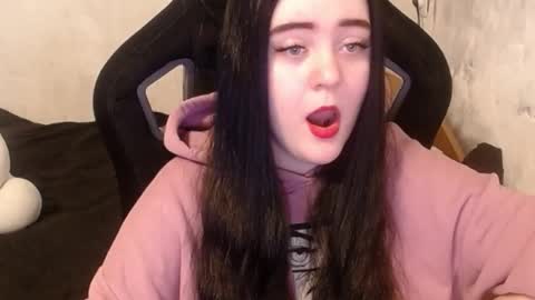 Snapshot of your_8a8y chatting on December 26, 7:56 am your_8a8y online show from December 26, 7:56 am