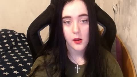 Snapshot of your_8a8y chatting on January 16, 11:58 am your_8a8y online show from January 16, 11:58 am