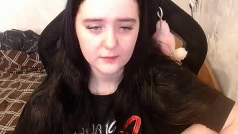 Snapshot of your_8a8y chatting on September 16, 12:17 pm your_8a8y online show from September 16, 12:17 pm