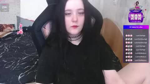 Snapshot of your_8a8y chatting on July 2, 12:00 pm your_8a8y online show from July 2, 12:00 pm