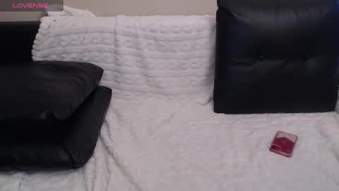 Snapshot of your__maria chatting on March 3, 7:10 am Maria Love online show from March 3, 7:10 am