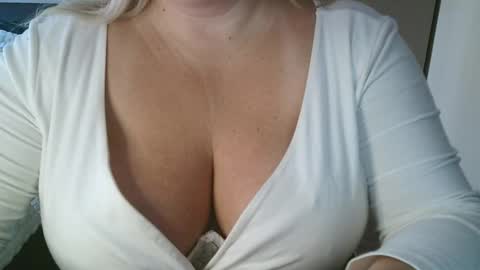 Maria Love online show from February 25, 6:56 am