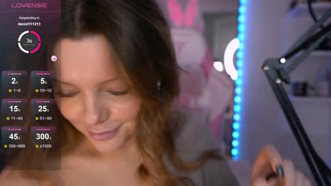 Snapshot of your_baby_julia chatting on January 12, 7:11 am Julia Please Thumbs up me online show from January 12, 7:11 am