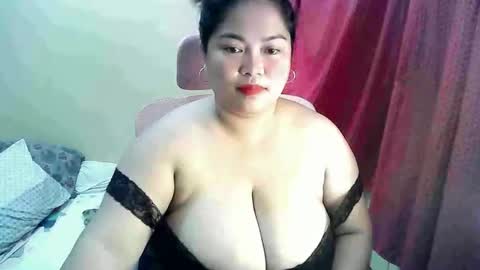your_big_boobs online show from September 22, 12:12 am