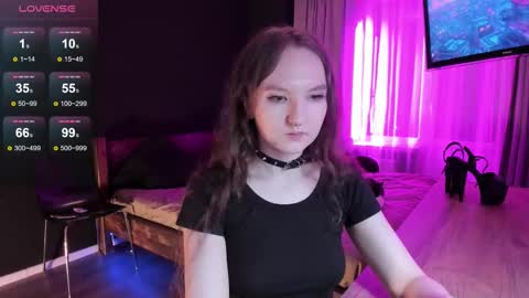 Snapshot of your_bunny chatting on October 21, 5:57 pm Bunny online show from October 21, 5:57 pm