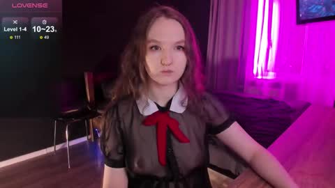 Snapshot of your_bunny chatting on November 25, 4:01 am Bunny online show from November 25, 4:01 am