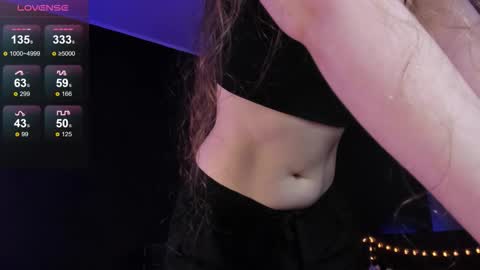 Snapshot of your_bunny chatting on March 4, 5:13 am Bunny online show from March 4, 5:13 am