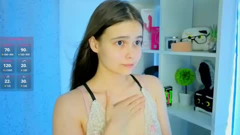 Julia Next stream  online show from July 29, 7:45 pm