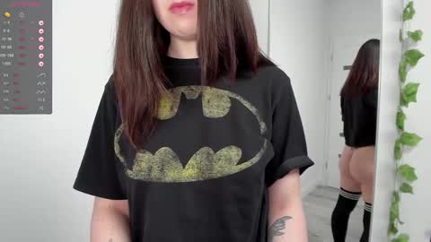 Adrianne online show from January 13, 2:11 pm