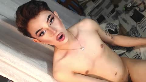 Snapshot of your_dimplecummer chatting on February 15, 9:04 pm CALL ME DIMPLE STAR xx online show from February 15, 9:04 pm