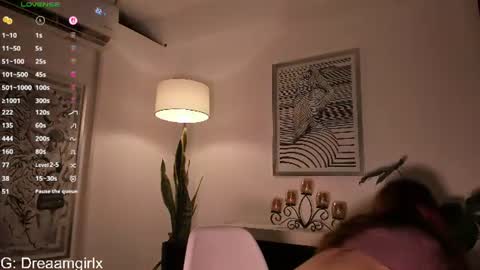 Snapshot of your_dreaamgirlx chatting on July 11, 1:30 am Isabella online show from July 11, 1:30 am