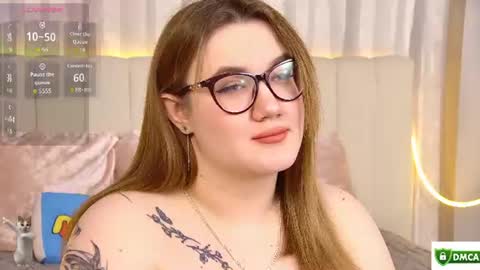 Snapshot of your_dream_nancy chatting on August 4, 1:03 pm Nancy online show from August 4, 1:03 pm