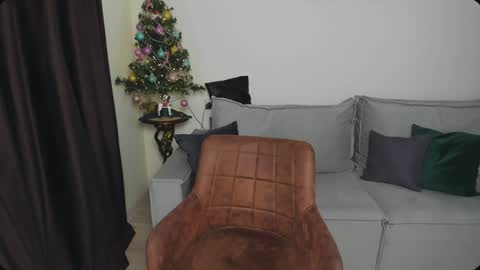 Snapshot of your_eclipse chatting on December 20, 2:38 pm Goddess Alana online show from December 20, 2:38 pm