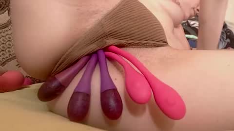 Emily online show from February 27, 9:09 am