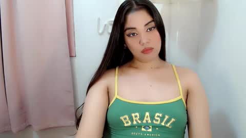  GWEN  online show from February 13, 8:38 pm