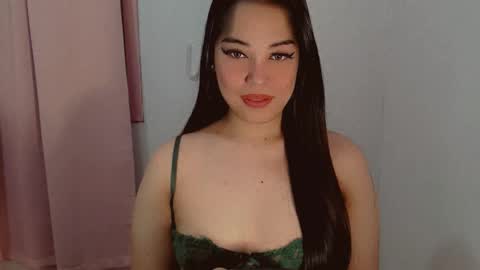 Snapshot of your_gwen22 chatting on April 3, 6:50 pm GWEN online show from April 3, 6:50 pm