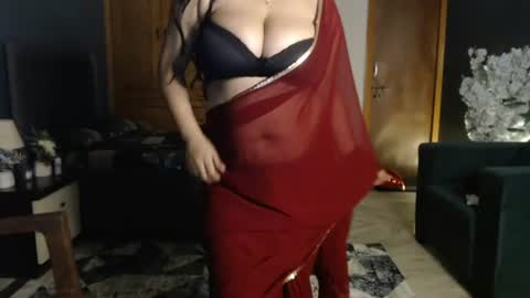 Snapshot of your_ishaa chatting on June 19, 6:45 pm Isha online show from June 19, 6:45 pm
