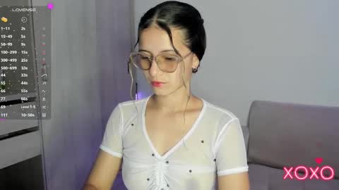Snapshot of your_lilacute1 chatting on October 9, 6:11 am Lila online show from October 9, 6:11 am