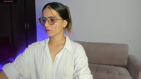 Lila  online show from May 4, 7:26 am