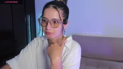 Snapshot of your_lilacute1 chatting on August 3, 10:10 am Lila online show from August 3, 10:10 am