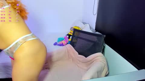 Snapshot of your_little_ chatting on November 4, 10:03 am your_little_ online show from November 4, 10:03 am