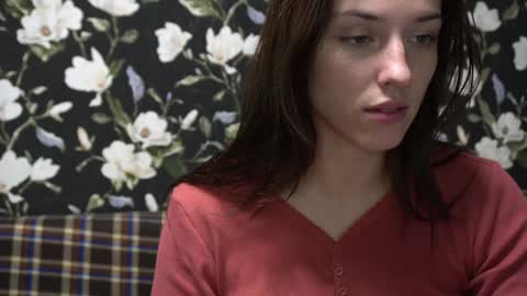 Snapshot of your_little_flexible_girl chatting on December 28, 12:15 am Meri online show from December 28, 12:15 am