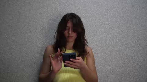 Snapshot of your_little_flexible_girl chatting on January 21, 9:25 pm Meri online show from January 21, 9:25 pm