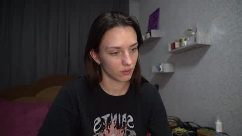 Snapshot of your_little_flexible_girl chatting on January 31, 9:26 pm Meri online show from January 31, 9:26 pm