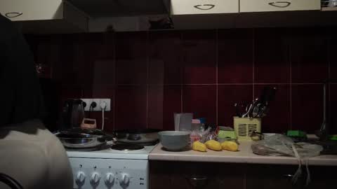 Snapshot of your_little_flexible_girl chatting on March 4, 3:59 pm Meri online show from March 4, 3:59 pm