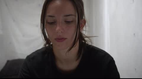 Snapshot of your_little_flexible_girl chatting on September 12, 9:04 pm Meri online show from September 12, 9:04 pm