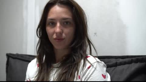 Snapshot of your_little_flexible_girl chatting on September 15, 7:47 pm Meri online show from September 15, 7:47 pm