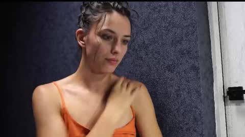 Snapshot of your_little_flexible_girl chatting on October 27, 9:19 pm Meri online show from October 27, 9:19 pm