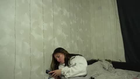 Snapshot of your_little_flexible_girl chatting on February 7, 9:40 pm Meri online show from February 7, 9:40 pm