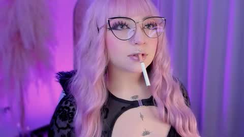 Cami independent model online show from March 14, 12:21 pm