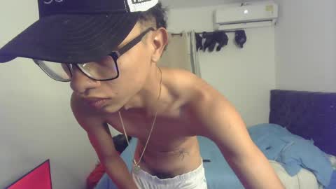 your_master7 online show from March 18, 2:15 am