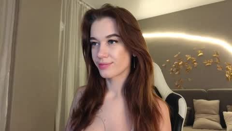 Jessica Loyd online show from October 30, 2:46 am