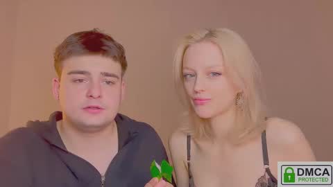 your_molly_mark online show from March 1, 3:58 pm