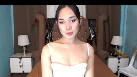 Snapshot of your_naughty_cumslut69 chatting on November 12, 12:05 pm your_naughty_cumslut69 online show from November 12, 12:05 pm