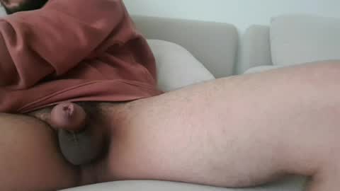 your_papi_21cm online show from May 13, 11:51 am