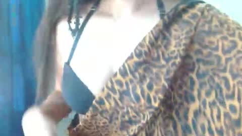 Your Priya01 online show from November 7, 3:39 am