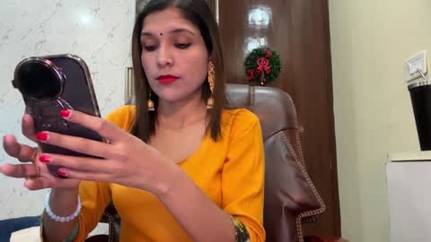 Snapshot of your_priya_77 chatting on January 16, 10:53 am sonam online show from January 16, 10:53 am