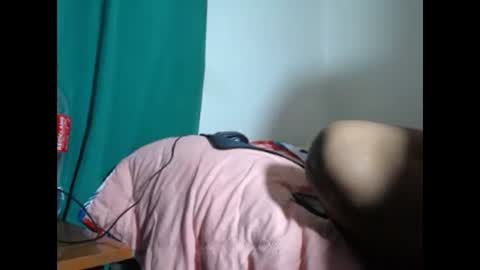 Snapshot of your_singing_devil chatting on February 6, 7:02 am your_singing_devil online show from February 6, 7:02 am