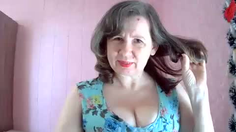 Snapshot of your_starsun chatting on May 12, 6:21 am your_starsun online show from May 12, 6:21 am