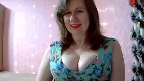 Snapshot of your_starsun chatting on May 23, 7:29 pm your_starsun online show from May 23, 7:29 pm