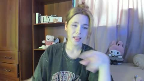 Alice online show from February 9, 9:24 am