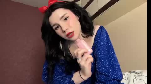 Alice online show from June 28, 4:35 pm