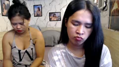 your_twinkletoes18 online show from June 23, 2:09 am
