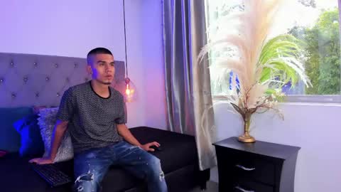 Angel online show from June 4, 12:11 pm