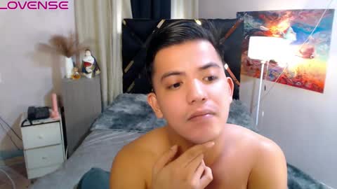 yourasian_bradley online show from September 26, 12:36 am